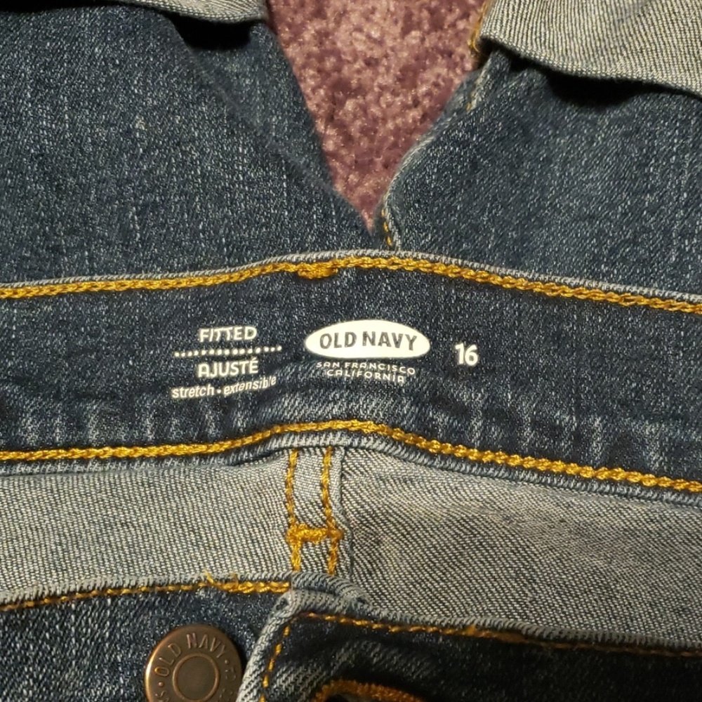 Old navy bermuda jean shorts size 16